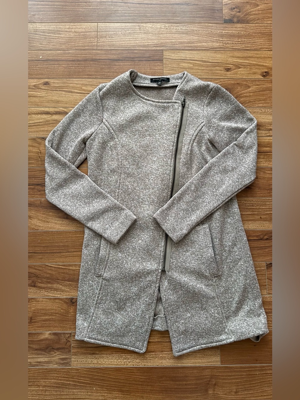 Banana Republic Oatmeal Heathered Fleece Asymmetric Zip Jacket XS